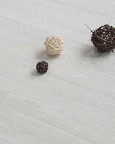 Lamiwood GLANZ 301 Дуб Шифон